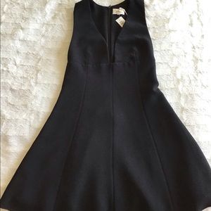 Aritzia Dresses - Black montburn dress 00 Aritzia Dresses - Black montburn dress 00